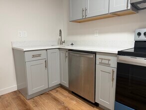 414 W Peppergrass Wy in Saratoga Springs, UT - Building Photo - Building Photo