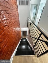 1229 W Somerset St in Philadelphia, PA - Building Photo