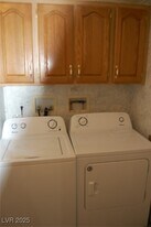 1781 S Baradonna Rd in Pahrump, NV - Building Photo