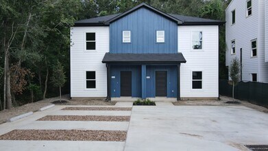 9441 Radio Rd in Houston, TX - Building Photo - Building Photo