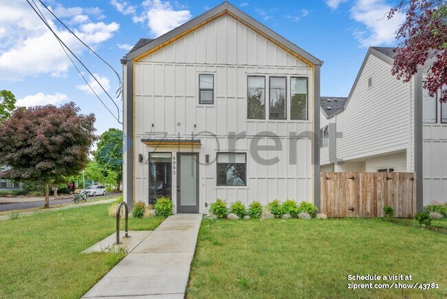 property at 4990 SE Ogden St