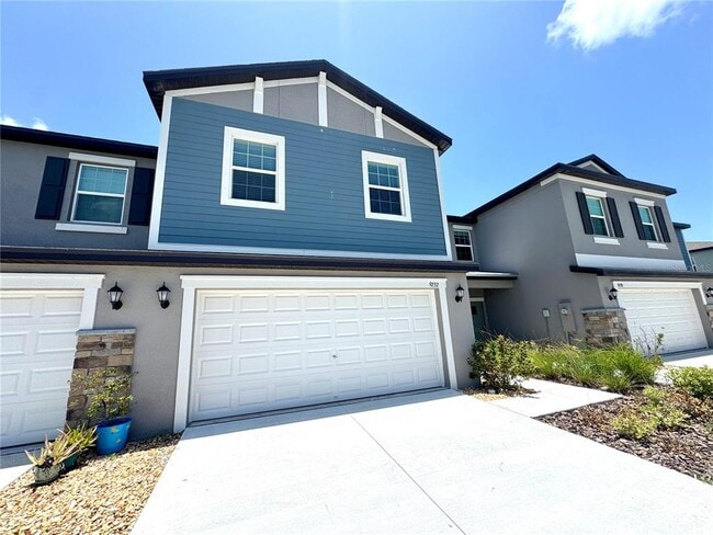 9232 Bonita Mar Dr in Parrish, FL - Building Photo - Building Photo