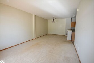5897 Sandcherry Pl NW in Rochester, MN - Building Photo - Building Photo