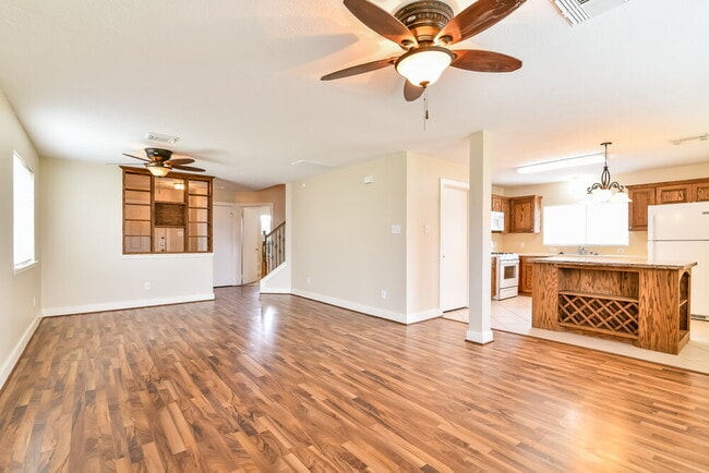 19806 Falcon Hill Ct in Cypress, TX - Building Photo - Building Photo