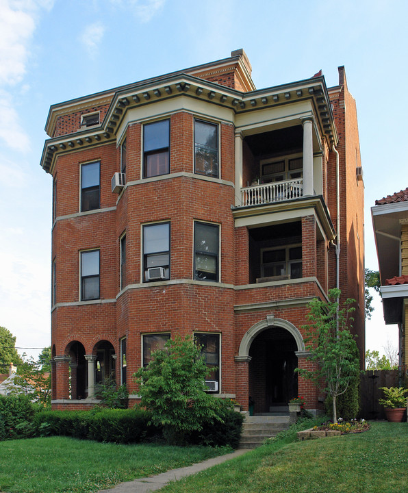 100 Wallace Ave in Covington, KY - Foto de edificio