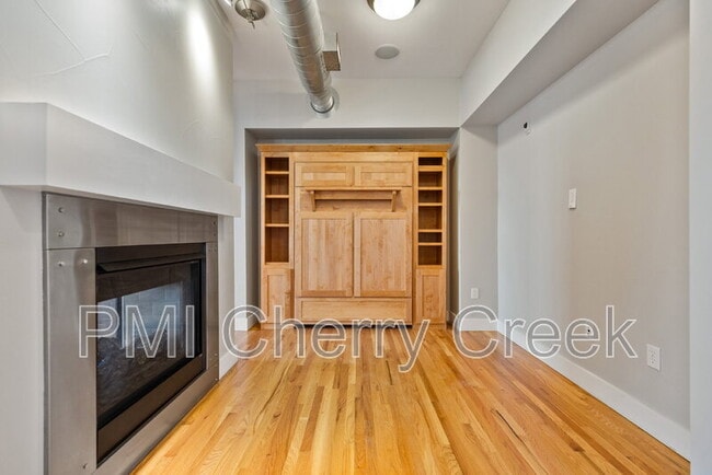 10111 Inverness Main St in Englewood, CO - Building Photo - Building Photo