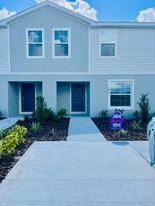 317 Wharf Wy in Winter Haven, FL - Building Photo