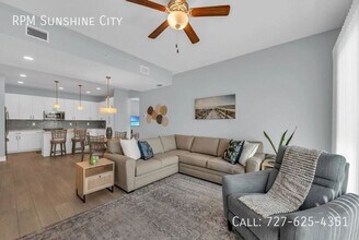 300 150th Ave in Madeira Beach, FL - Building Photo - Building Photo