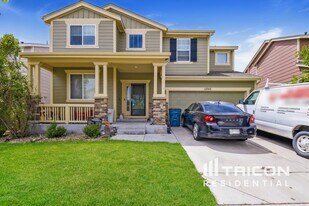 12742 E 106th Ave in Commerce City, CO - Building Photo