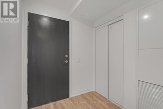 213-1808 ST CLAIR Ave in Toronto, ON - Building Photo - Building Photo