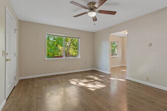 1325 Kirman Ave in Reno, NV - Building Photo - Building Photo