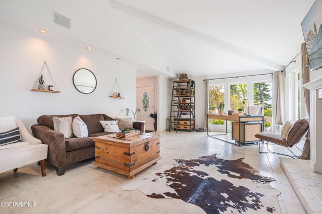 property at 1154 Cardiff Cir