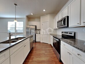 2433 S Park Ave in Sanford, FL - Building Photo - Building Photo