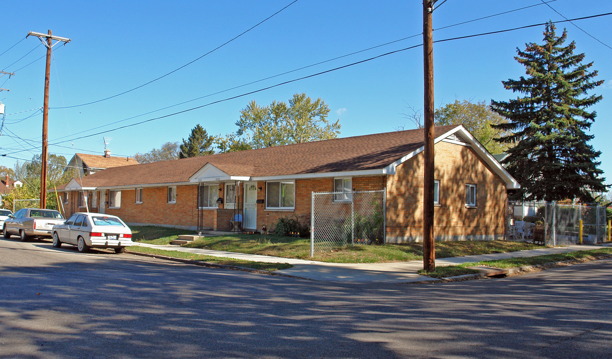 1216 Paul Lawrence Dunbar in Dayton, OH - Building Photo