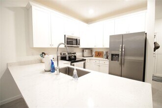 729 NW 126th Terrace in Newberry, FL - Building Photo - Building Photo