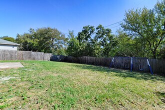 5909 Thoroughbred Trl in Denton, TX - Building Photo - Building Photo