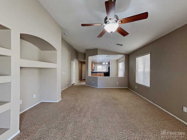 44181 W Lindgren Dr in Maricopa, AZ - Building Photo - Building Photo