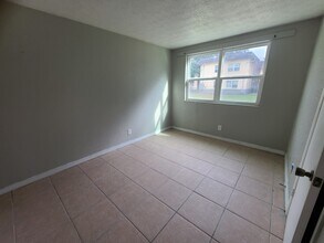 3818 Almeda St, Unit A in Jacksonville, FL - Building Photo - Building Photo