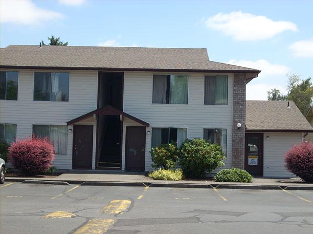 Silverpark Apartments in Salem, OR - Foto de edificio - Building Photo