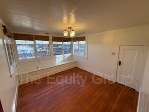 820 S Court St in Visalia, CA - Building Photo - Building Photo