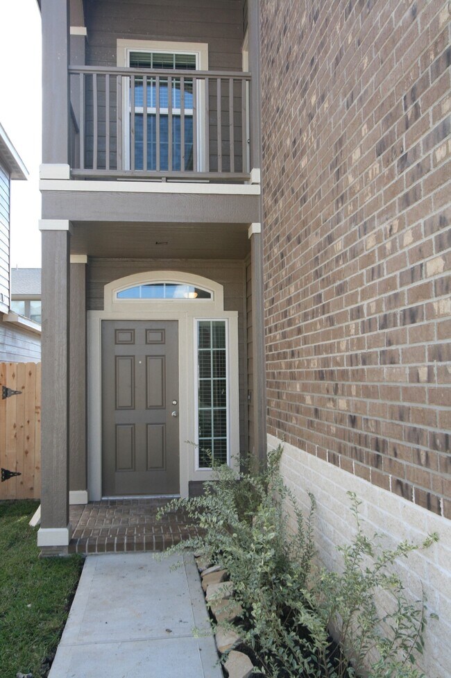 18319 Amalfi Coast Dr in Cypress, TX - Building Photo - Building Photo