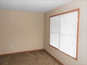 6864 Mac Dr in Canal Winchester, OH - Building Photo - Building Photo