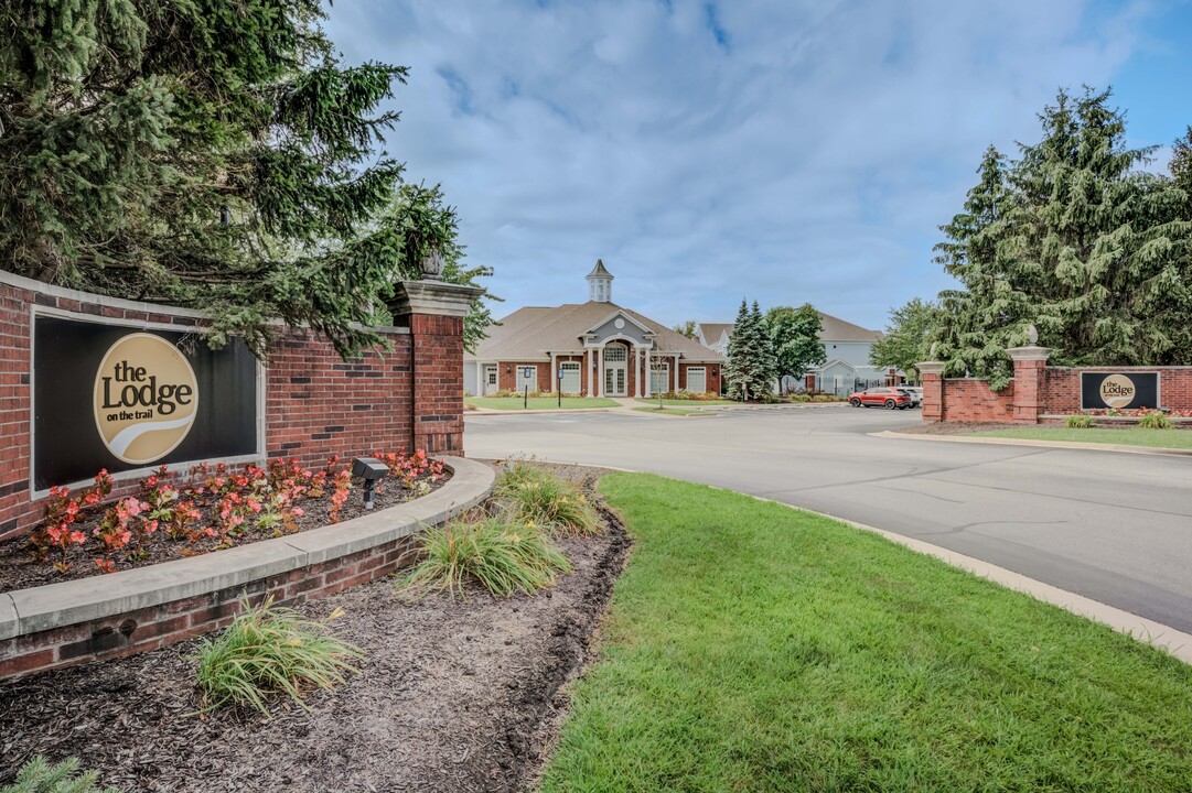 Lodge on the Trail in West Lafayette, IN - Foto de edificio