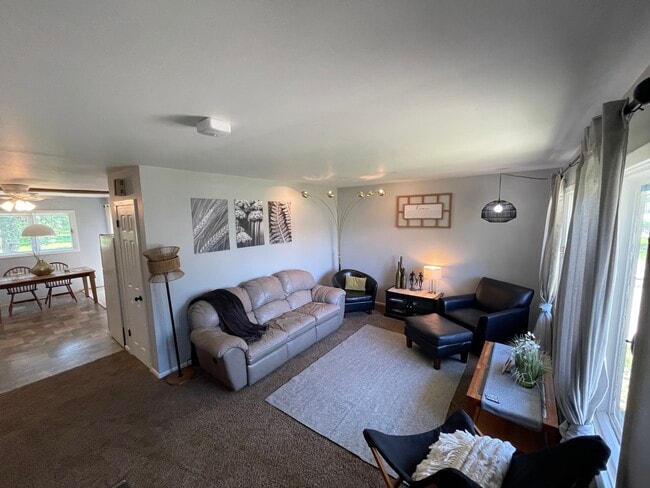 property at 307 S East St