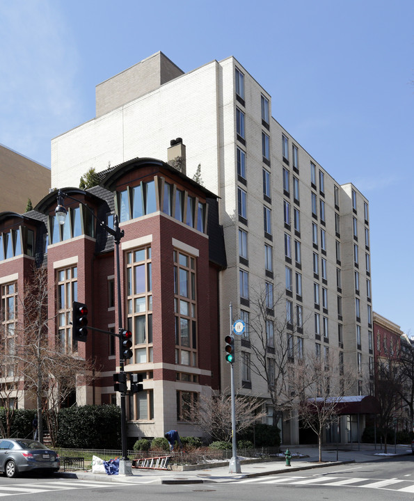 1800 R St NW in Washington, DC - Foto de edificio