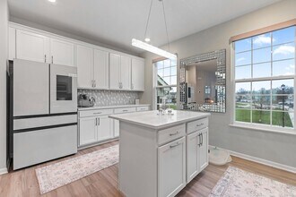 1627 Sager Way in Batavia, IL - Building Photo - Building Photo