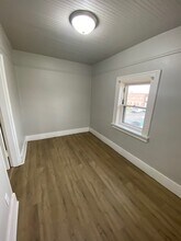 201 N French Ave in Sioux Falls, SD - Foto de edificio - Building Photo