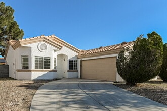 5238 Olive Dale Ct in North Las Vegas, NV - Building Photo - Building Photo