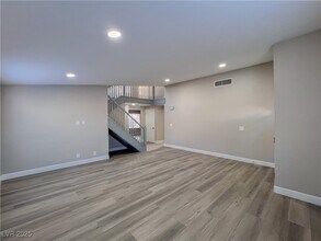 3636 Bronco Rd in Las Vegas, NV - Building Photo - Building Photo