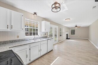 605 N Donar Dr in Columbia, SC - Building Photo - Building Photo