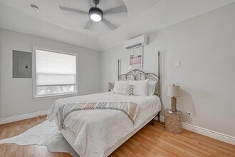 1352 Dorothy St in Houston, TX - Building Photo - Building Photo