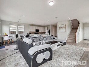 101 Crescent St in Georgetown, TX - Building Photo - Building Photo