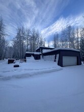 3476 Durham Cir in North Pole, AK - Building Photo - Building Photo