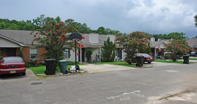 1934 Baywind Ct in Tallahassee, FL - Building Photo - Building Photo