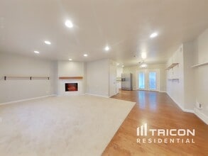 6111 S 520 E in Murray, UT - Foto de edificio - Building Photo