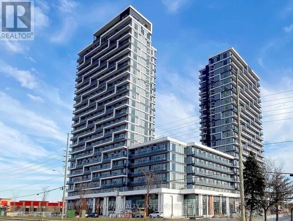 9763 Markham Rd in Markham, ON - Building Photo