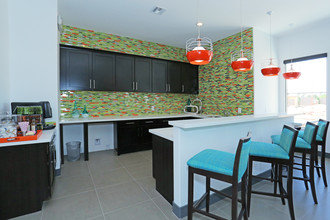 THE GALLERY APARTMENT HOMES in Las Vegas, NV - Building Photo - Interior Photo