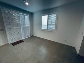 1330 Cactus Bud Pl in North Las Vegas, NV - Building Photo - Building Photo