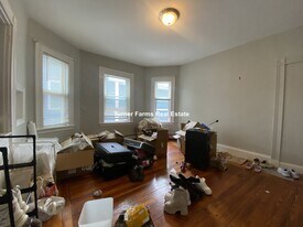 173 Rindge Ave, Unit 2L in Cambridge, MA - Building Photo