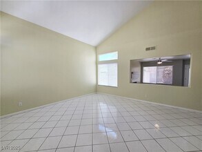 4613 Fireside Ln in Las Vegas, NV - Building Photo - Building Photo
