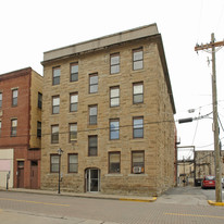 128 S Heber St Apartments