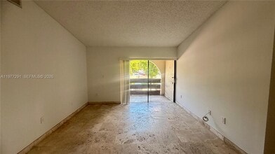 8811 SW 123rd Ct in Miami, FL - Building Photo - Building Photo
