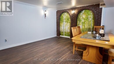 500 Huntingwood Dr in Toronto, ON - Building Photo - Building Photo