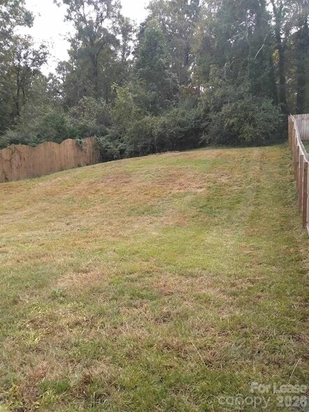 7708 E Lane Dr in Charlotte, NC - Building Photo - Building Photo