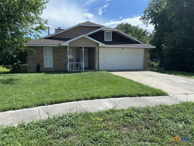 property at 2407 Kirk Cir