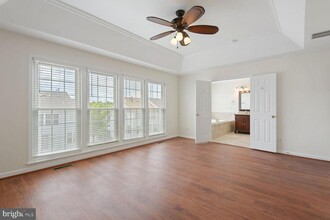 15041 Clementine Way in Haymarket, VA - Building Photo - Building Photo